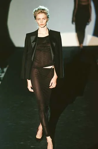 Look 16